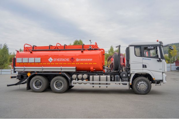 Автотопливозаправщик АТЗ-17-4Р, УСТ 5453, SHACMAN SX32586V384 6х4