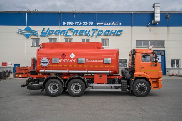 Автотопливозаправщик АТЗ (насос, счетчик, пистолет) АТЗ 17-3Б УСТ 5453 Камаз 65115 доработка под ДОПОГ 