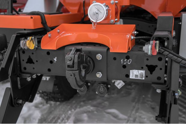 Заднее сцепное устройство