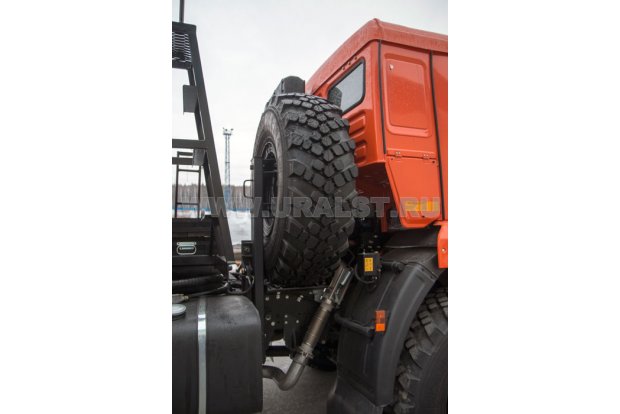 Седельный тягач с КМУ KS-1256G-II (тросовый) УСТ 5453 Камаз 53504 (44108)