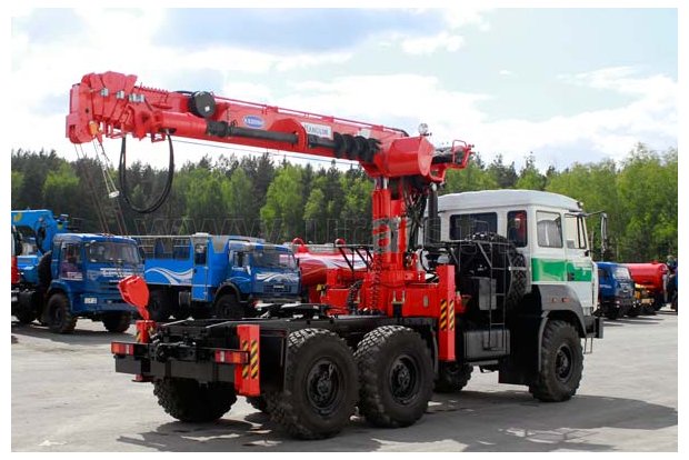Седельный тягач с КМУ KS-2056H с буровой навеской УСТ 5453 Урал 44202-82Е5