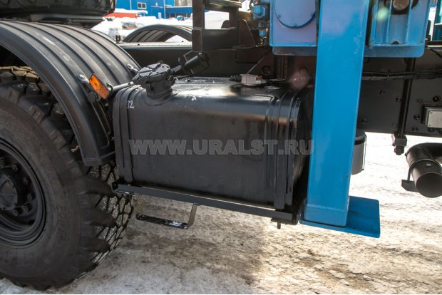 Седельный тягач с КМУ DongYang SS1926 УСТ 5453 Урал 4320-72Е5 NEXT, сдвоен. кабина