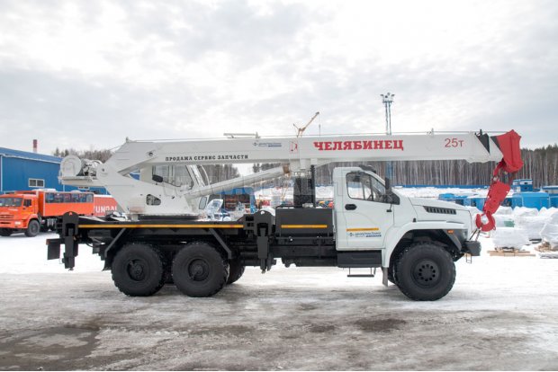 Автокран КС 45721 25 тн "Челябинец" Урал NEXT 4320-72