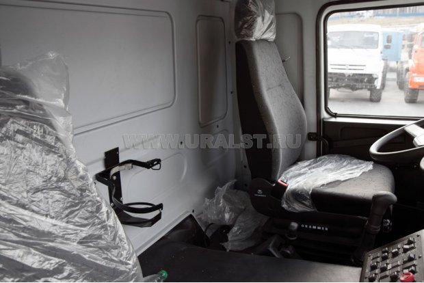 Автокран КС 55732-28-14 "Челябинец" Урал 5557