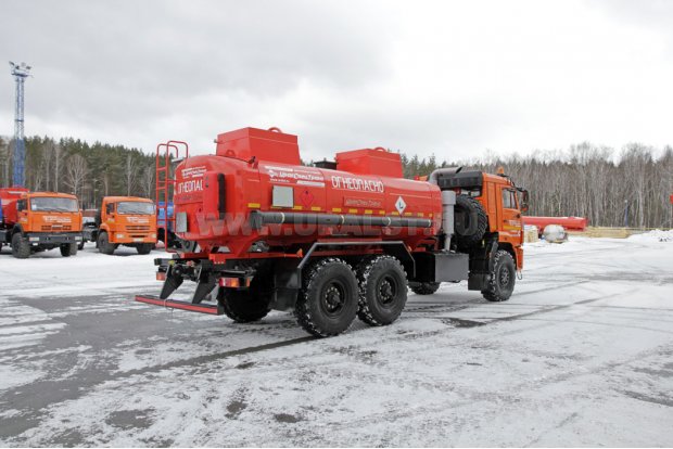 Автотопливозаправщик АТЗ-12-2 Камаз(Cummins)
