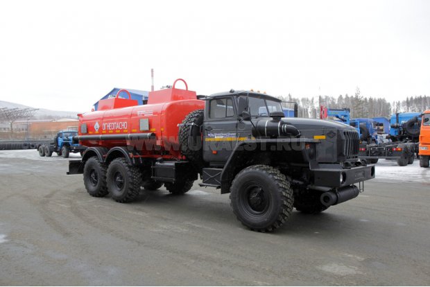 Автотопливозаправщик АТЗ-11-2 УСТ 5453 Урал 4320-1951-60 доработка под ДОПОГ