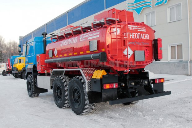 Автотопливозаправщик АТЗ-11-2 УСТ 5453 Урал 5557-4551-80 сп. м. доработка под ДОПОГ