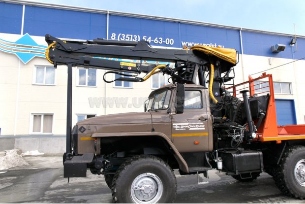 Лесовоз с ГМ ОМТЛ-97 УСТ 5453 Урал М 5557-72Е5