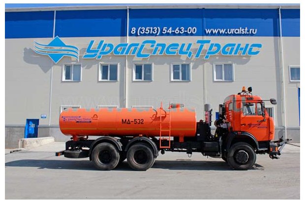 Машина уборочная МД-532-03