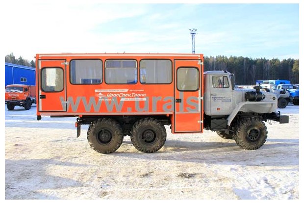 Салон вахтового автобуса
