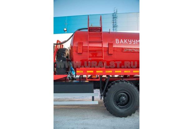 Вакуумная машина МВ-10Т КО УСТ 5453 Урал 4320-4971-16