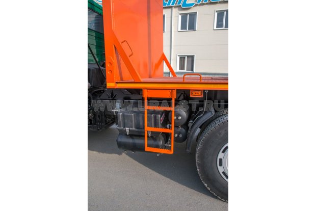 Лесовоз МАЗ 650149-450