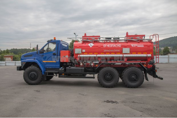 Автотопливозаправщик АТЗ-11-2 УСТ-5453