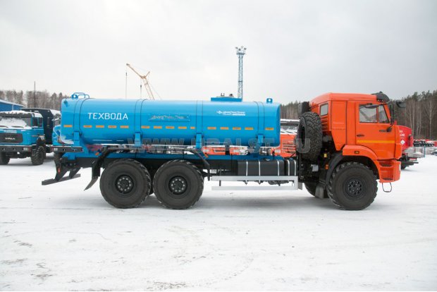 Автоцистерна для технической воды АЦВ-11Т УСТ 5453 Камаз 43118-50 сп.м.