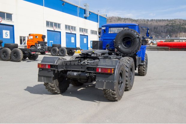 Седельный тягач Урал 44202-0312-60Е5