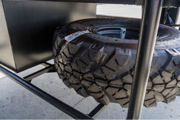 Корзина запасного колеса