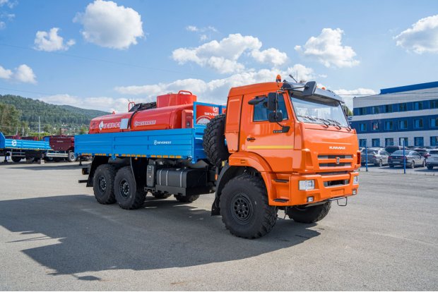Контейнеровоз УСТ 5453 Камаз 43118 сп.м.