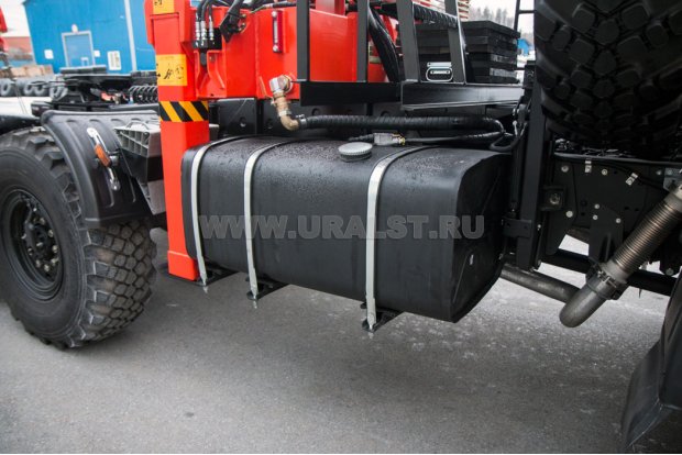 Седельный тягач с КМУ KS-1256G-II (тросовый) УСТ 5453 Камаз 53504 (44108)