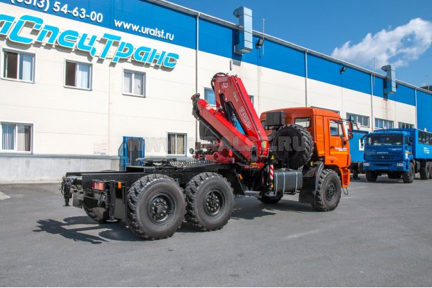 Седельный тягач с КМУ Fassi F245A.0.24 УСТ 5453 Камаз 43118, сп.м