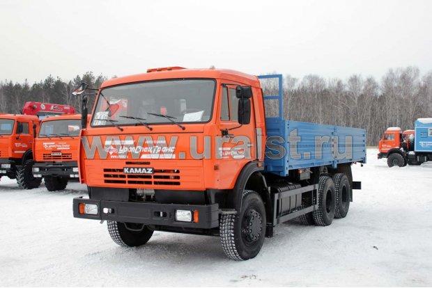 Бортовой автомобиль Камаз