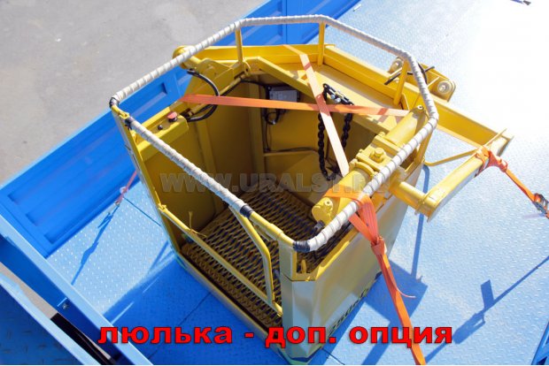Бортовой с КМУ ИМ-240N-04 УСТ 5453 Камаз 43118 сп.м