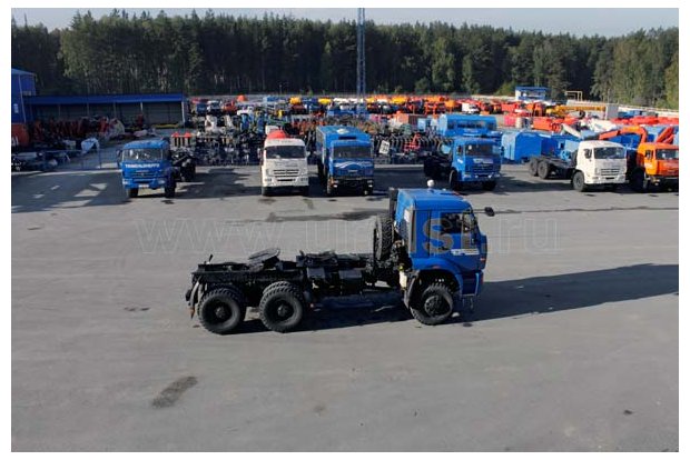 Седельный тягач Камаз 65225-6141-53