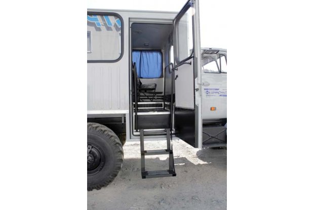 Автобус вахтовый Урал 32551-0013-41