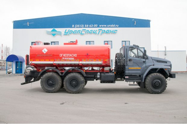 Автоцистерна АЦН-11ПТН Урал УСТ-5453
