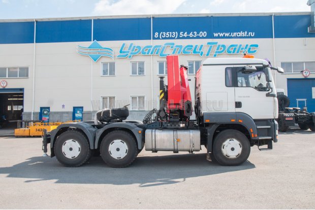 Тягач MAN c КМУ ИМ 320D