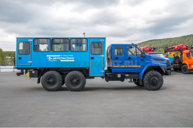 Вахтовый автобус Урал 4320-72Е5