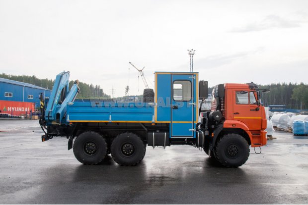 Грузопассажирский автомобиль УСТ Камаз ГПА с КМУ ИМ-150