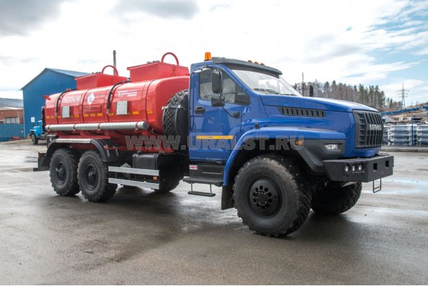 Автотопливозаправщик АТЗ-11-2 УСТ 5453 Урал NEXT 4320-74Е5Г38