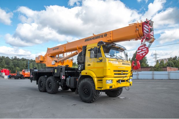 Автокран КС-45717К-3 "Ивановец" Камаз 43118