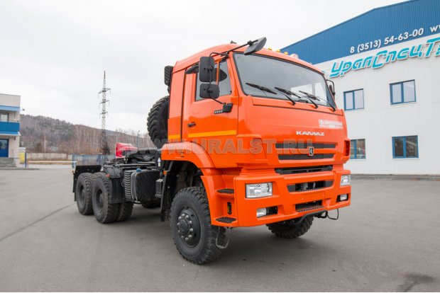 Седельный тягач Камаз 65225-6141-53