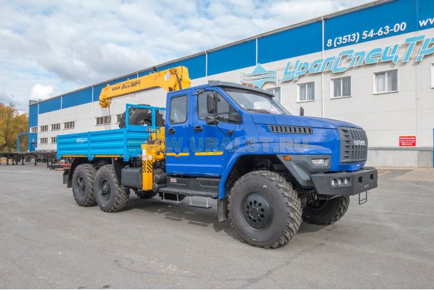Автомобиль бортовой с КМУ SOOSAN SCS 524 (тросовый) УСТ 54534V Урал NEXT 4320-72Е5И06, сдвоенная кабина