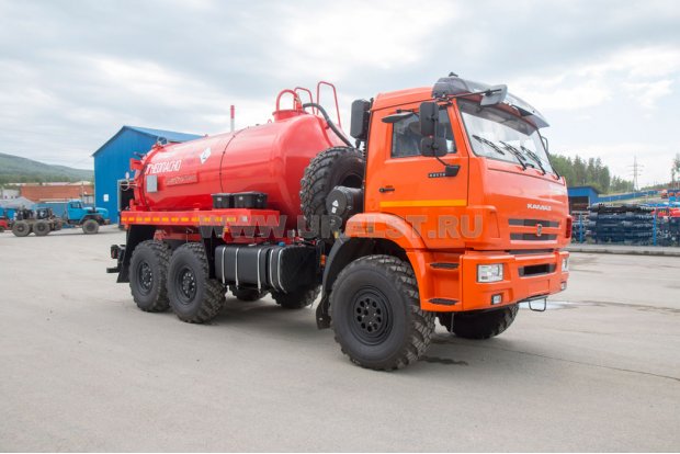 Автоцистерна вакуумная нефтепромысловая АКН-10-ОД КО УСТ 5453 Камаз 43118
