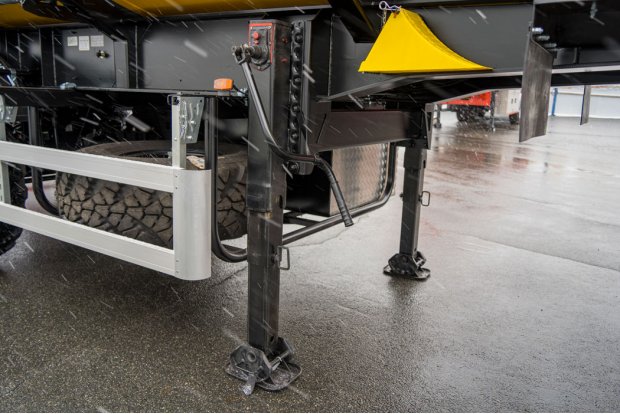 Опорное устройство