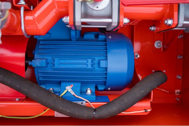 Электродвигатель насоса