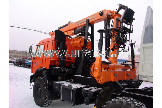 Седельный тягач с ГМ СФ-65 УСТ 5453 Камаз 53504 (44108)