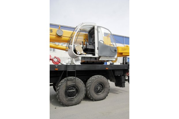 Автокран КС-45717К-3Р ОВОИД "Ивановец" Камаз 43118