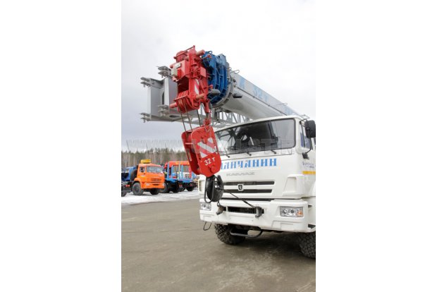 Автокран КС-55729-5B «Галичанин» Камаз 63501