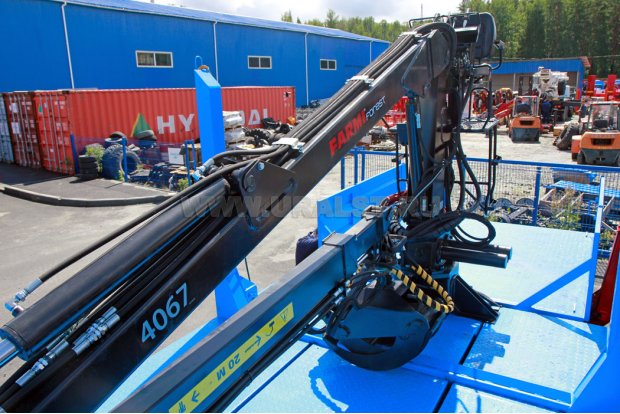 Сортиментовоз специальный с КМУ FARMI Forest 4067 Урал 43206