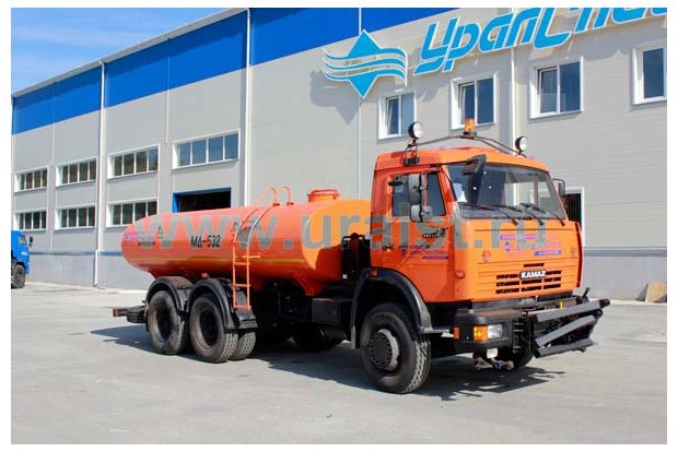 Машина уборочная МД-532-03