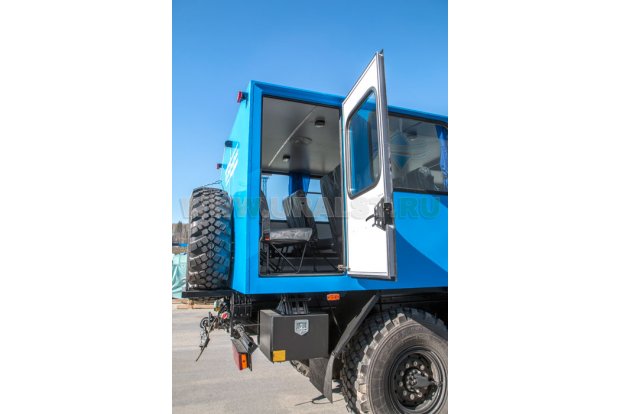 Автобус вахтовый 22 базовый УСТ 54535 Камаз 43118-50, лебедка, сп. место
