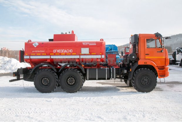 Автотопливозаправщик АТЗ-10Б УСТ-5453