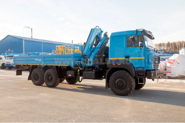 Бортовой контейнеровоз Урал 4320-82Е5 c КМУ ИМ-240
