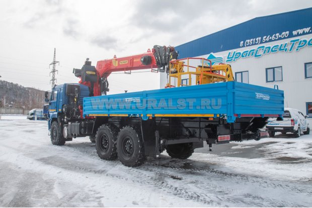 Контейнеровоз Камаз 43118 RR с КМУ ИТ-200