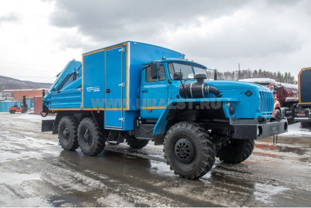 Грузопассажирский автомобиль ГПА 6+2 откр. с КМУ ИМ-95 УСТ 5453 Урал 4320Е5 