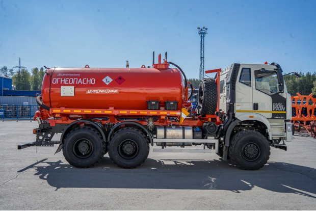Автоцистерна нефтепромысловая АКН-10 КО 505 УСТ 5453 FAW 3250 6Х6, КБ 3675 ДОПОГ