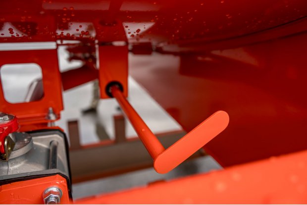 Рычаг управления донным клапаном